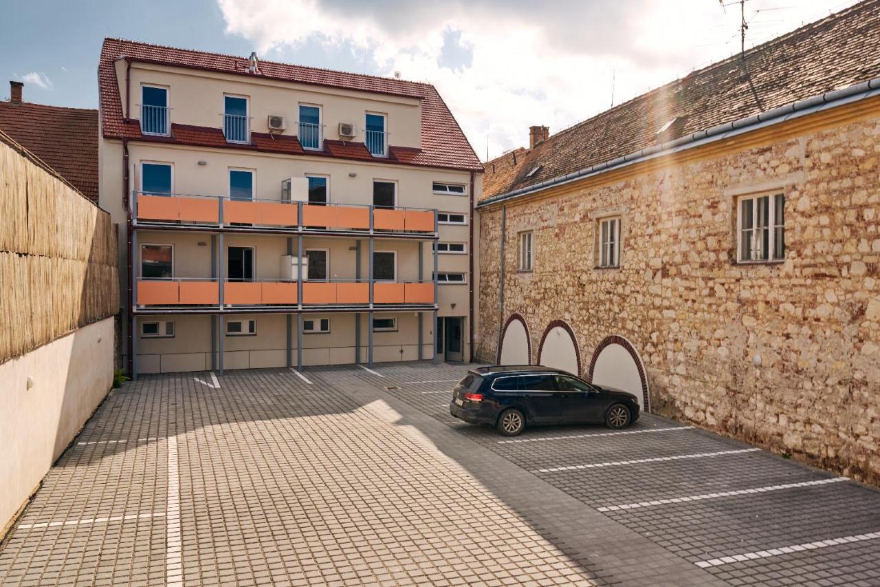 Apartmán MIKU-LOVE Mikulov Exterior foto